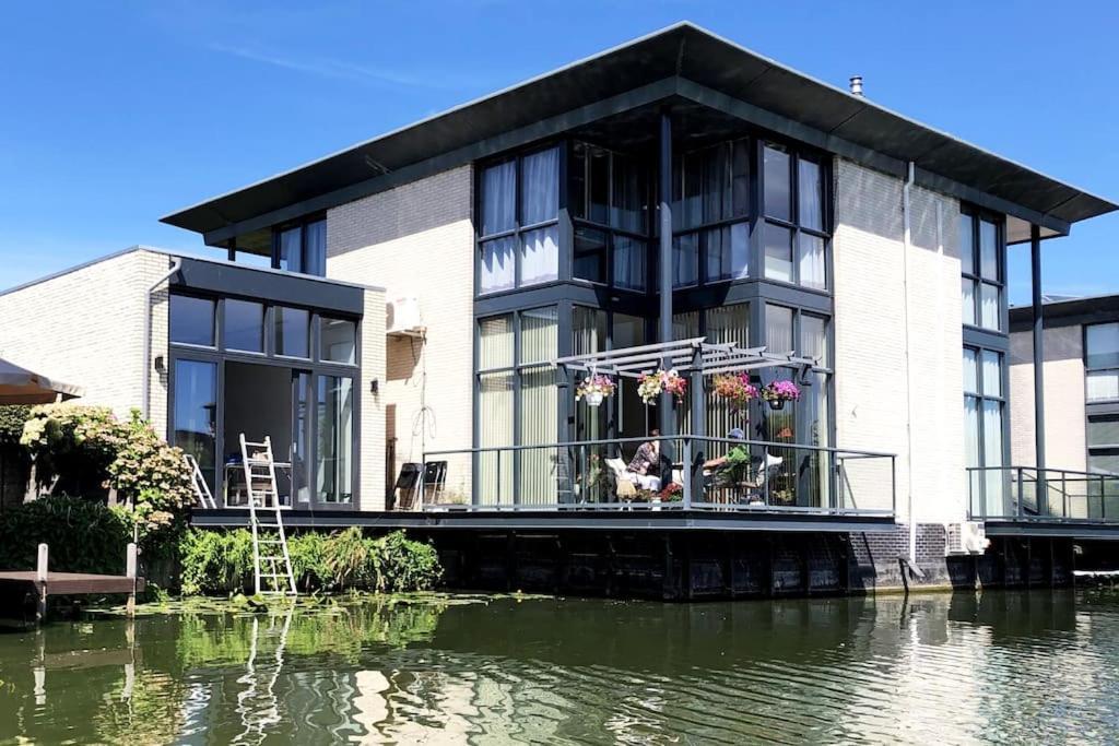Prachtig Guesthouse Aan Het Water อัลเมียเรอ ภายนอก รูปภาพ